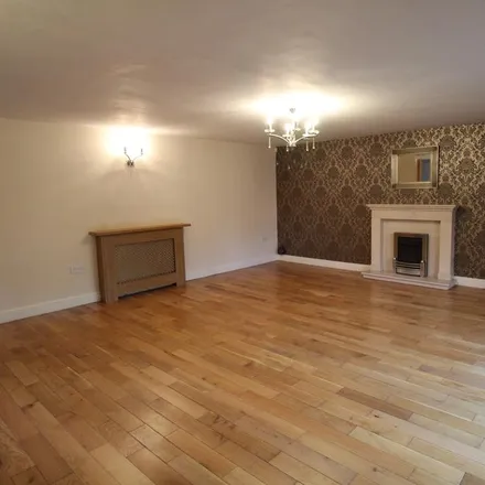 Image 6 - The White House, Woodhill road, Collingham, NG23 7NR, United Kingdom - House for rent