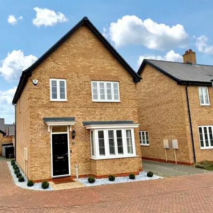 Buy this 3 bed house on unnamed road in Biggleswade, SG18 0RU