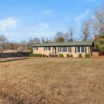 Image 2 - 207 Azalea Court, College Heights, Greenville, SC 29615, USA - House for sale
