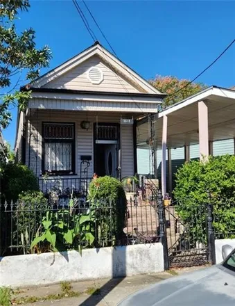 Buy this 2 bed house on 1312 Joliet Street in New Orleans, LA 70118