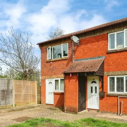 Buy this 4 bed house on Marlowe Court in Havant, PO7 6AP
