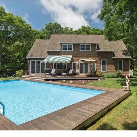 Image 2 - 1 Stone Wall Court, Northwest Harbor, East Hampton, NY 11937, USA - Apartment for rent