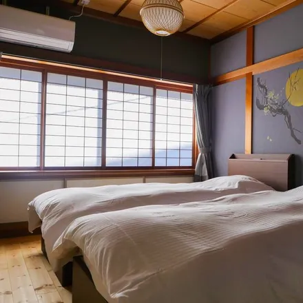 Rent this 2 bed townhouse on Kanazawa in 大階段, Kinoshinbomachi