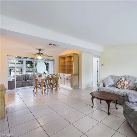 Image 5 - 2166 Harbor Lane, Collier County, FL 34104, USA - House for sale