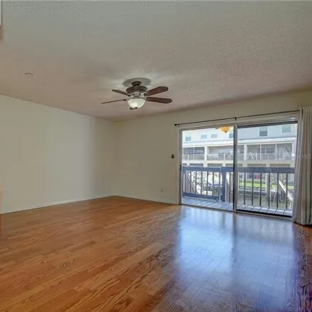 Image 4 - 277 Meres Boulevard, Tarpon Springs, FL 34689, USA - Condo for sale