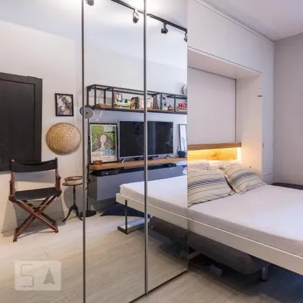 Buy this 1 bed apartment on Alameda Barão de Limeira 787 in Campos Elísios, São Paulo - SP