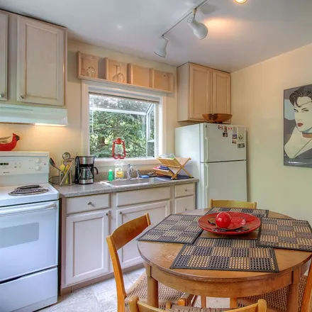 Rent this studio house on Guerneville in CA, 95446