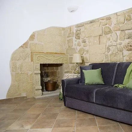 Rent this 1 bed house on Lecce