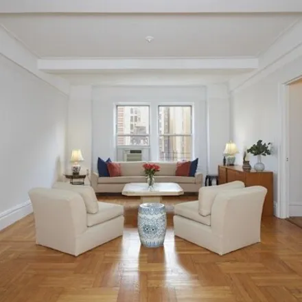 Buy this studio apartment on 515 West End Avenue in New York, NY 10024
