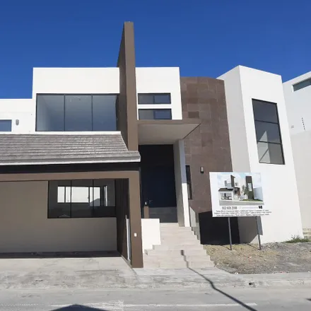 Buy this 3studio house on Avenida Lomas Del Valle Alto in Lomas de Valle Alto, 64978 Monterrey