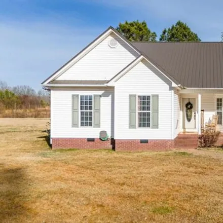 Buy this 3 bed house on Taylor Road in Michie, McNairy County