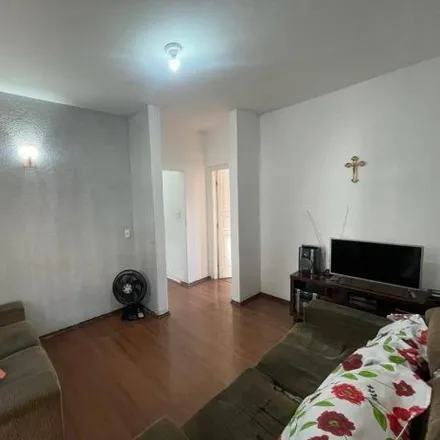 Rent this 3 bed house on Avenida Diederichsen 1205 in Vila Guarani, São Paulo - SP