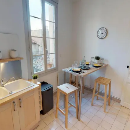 Image 5 - 17 Rue Poitevine, 34062 Montpellier, France - Apartment for rent