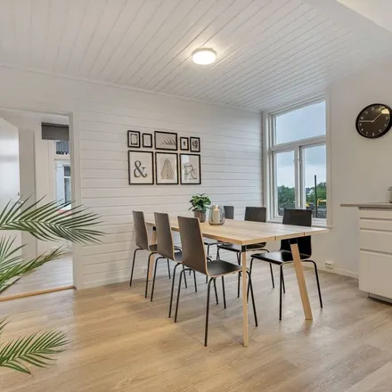 Rent this 6 bed apartment on Osloveien 56 in 7017 Trondheim, Norway