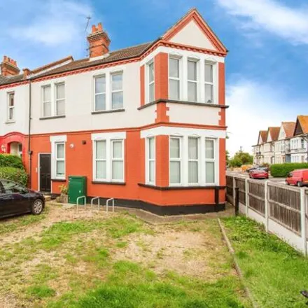 Buy this 1 bed apartment on Genesta Road in Southend-on-Sea, SS0 8DB