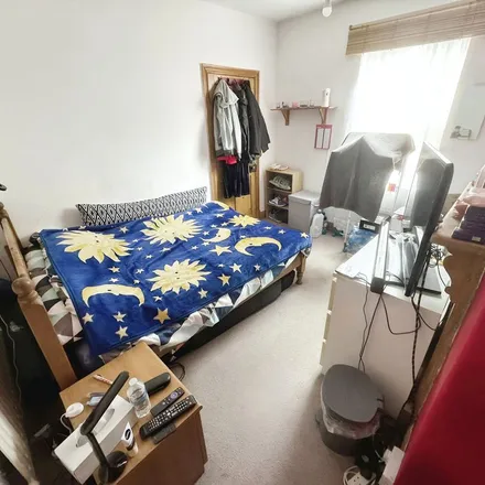 Rent this 2 bed apartment on Woodgate Nursery in Bonchurch Street, Leicester
