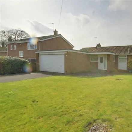 Buy this 3 bed house on 16 Middlehowe Green in Walkington, HU17 8TE