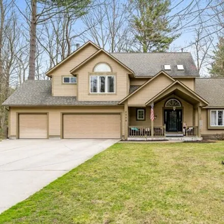 Image 2 - 2265 Ridgeway Drive, Norton Shores, MI 49441, USA - House for sale