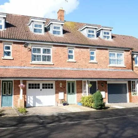 Buy this 3 bed townhouse on St Contest Way in Marchwood, SO40 4TW