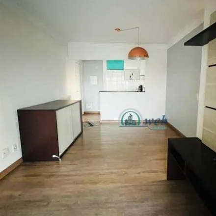 Rent this 3 bed apartment on Rua dos Coqueiros in Campestre, Santo André - SP