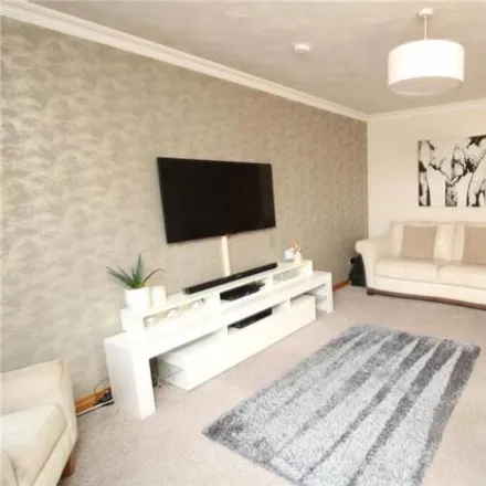 Image 3 - Binney Wells, Kirkcaldy, KY1 2BE, United Kingdom - Apartment for sale