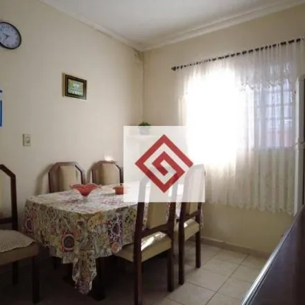 Buy this 2 bed house on Rua Diogo Botelho in Jardim Santo Antônio, Santo André - SP