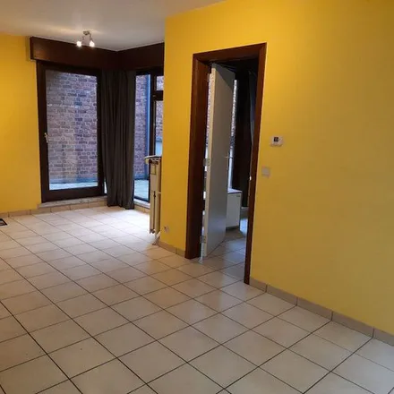 Image 5 - Plein 39-46, 8500 Kortrijk, Belgium - Apartment for rent