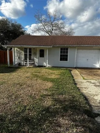 Rent this 1 bed house on 3398 Meadowlark Lane in Alvin, TX 77511