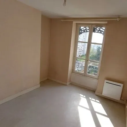 Rent this 2 bed apartment on 22 Rue Pélisson in 69100 Villeurbanne, France