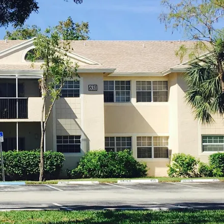 Buy this 2 bed condo on 631 Cypress Lake Boulevard in Crystal Lake, Deerfield Beach