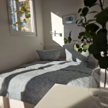 Rent this 2 bed apartment on Hej Mom in Paul-Gruner-Straße, 04107 Leipzig