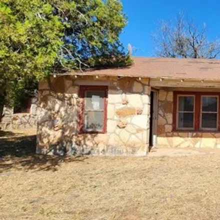 Image 4 - 42 West 7th Street, Robert Lee, Coke County, TX 76945, USA - House for sale