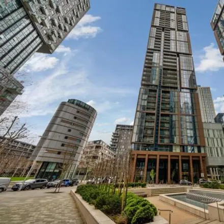 Rent this 1 bed room on Maine Tower in 9 Harbour Way, Canary Wharf