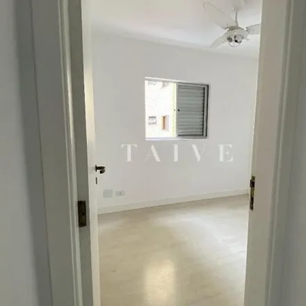 Image 1 - Rua Clevelândia, Presidente, Londrina - PR, 86060-510, Brazil - Apartment for sale