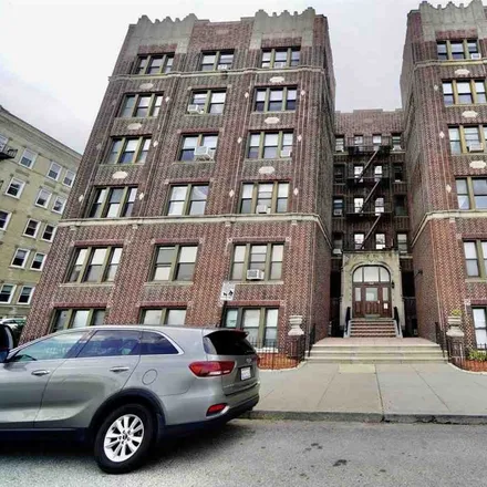 Rent this 1 bed condo on 10 Kingswood Road in Weehawken, NJ 07086