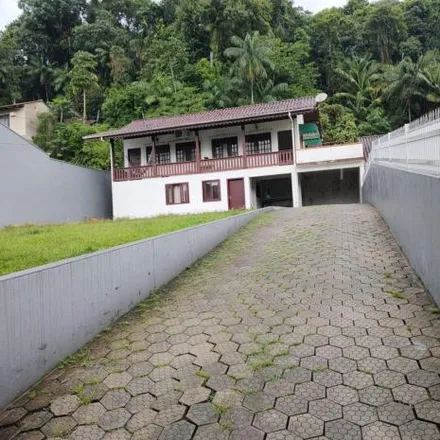 Buy this 3 bed house on Rua Erich Belz in Itoupava Central, Blumenau - SC