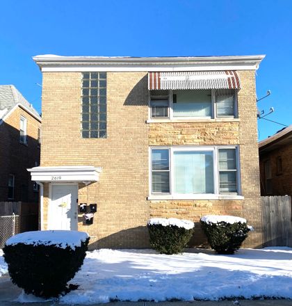 Rent this 4 bed townhouse on Beat 2513 in North Mobile Avenue, Chicago