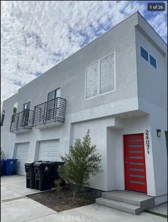 Rent this 3 bed house on 2441 South Ridgeley Drive in Los Angeles, CA 90016
