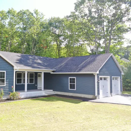 Buy this 3 bed house on 9 Wetherby Way in Kennebunk, 04043