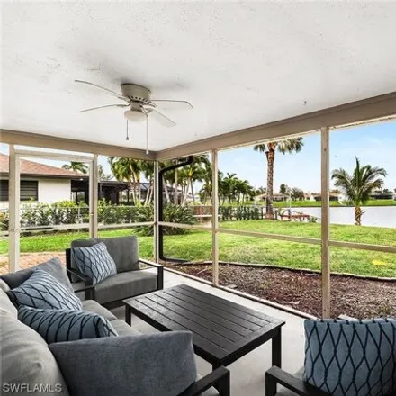 Image 9 - 569 Southeast 32nd Street, Cape Coral, FL 33904, USA - House for sale