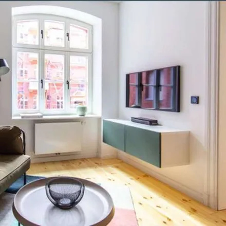 Rent this 3 bed apartment on Torstraße 124 in 10119 Berlin, Germany