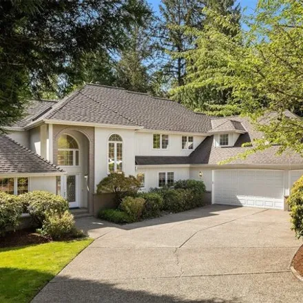 Buy this 5 bed house on Northeast 20th Way in Sammamish, WA 98074