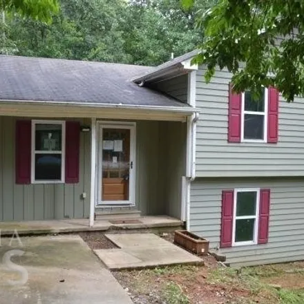 Buy this 3 bed house on 105 Heron Court in Jasper County, GA 31064
