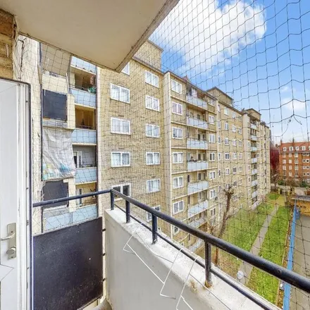 Image 6 - Grimthorpe House, Percival Street, London, EC1V 0EB, United Kingdom - Apartment for rent