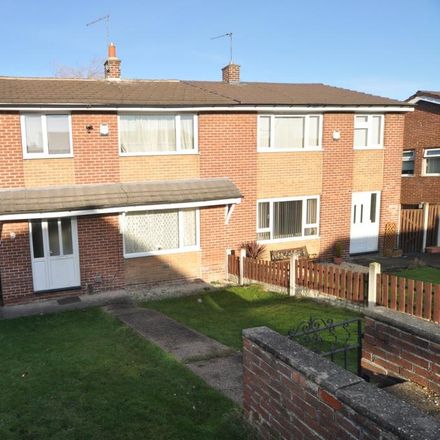 Rent this 3 bed house on Aqueduct Street in Barnsley, S71 1LN