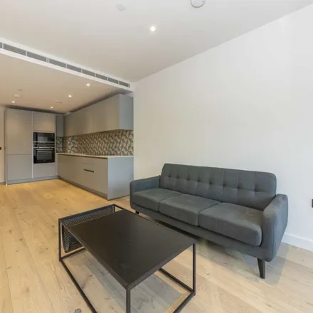 Image 6 - The Denizen, 43 Golden Lane, Barbican, London, EC1Y 0QT, United Kingdom - Apartment for rent