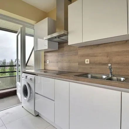 Rent this 2 bed apartment on Avenue Marius Renard - Marius Renardlaan 41 in 1070 Anderlecht, Belgium