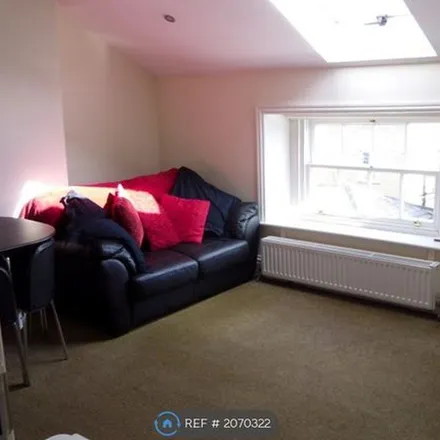Rent this 2 bed apartment on Ashgrove in Bradford, BD7 1BN
