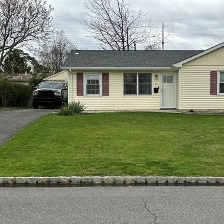 Buy this 2 bed house on 10 Harry Road in Finderne, Bridgewater Township