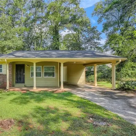 Rent this 3 bed house on 2498 Hatfield Circle Southeast in DeKalb County, GA 30316